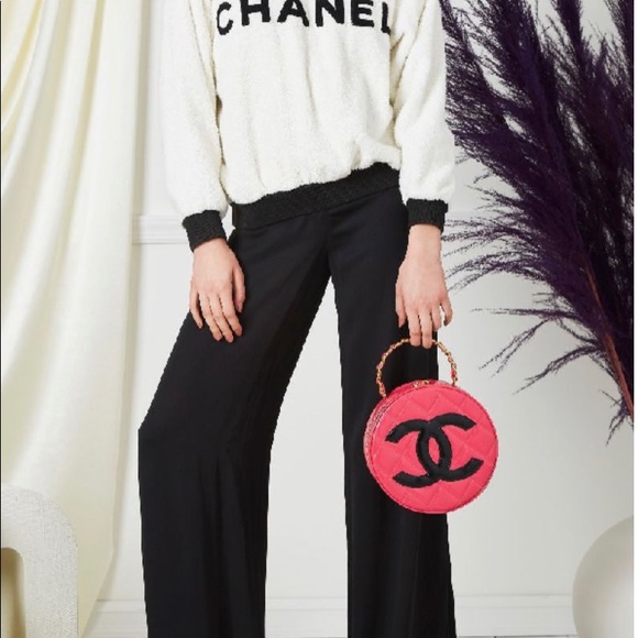 Rare iconic 1990’s CHANEL white terry cloth crew sweatshirt - Picture 10 of 10